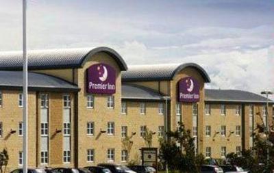 фото отеля Premier Inn Southport Central
