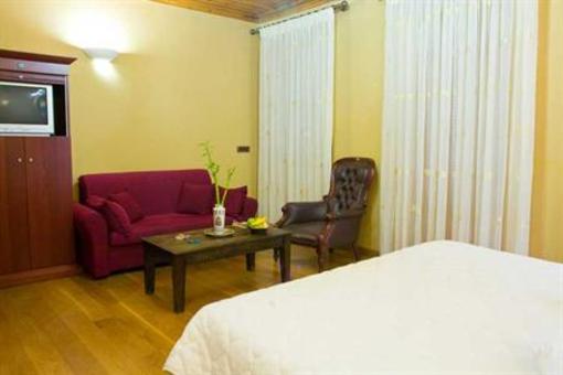 фото отеля Kyveli Suites Nafplio