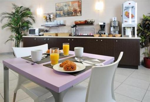 фото отеля Sejours & Affaires Residence Paris Malakoff