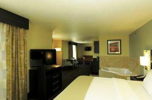фото отеля Holiday Inn Express Hotel & Suites Marion Northeast