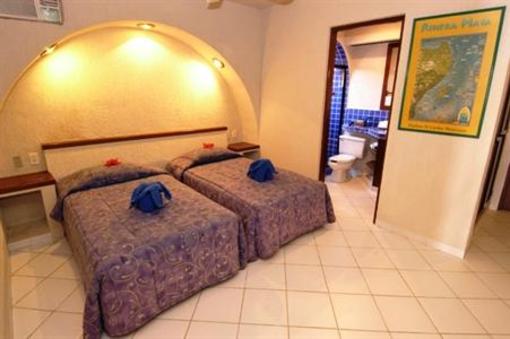фото отеля Aquatech Villas DeRosa Resort