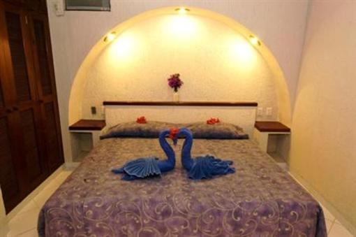 фото отеля Aquatech Villas DeRosa Resort