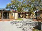 фото отеля Kickback Cottages Lakes Entrance