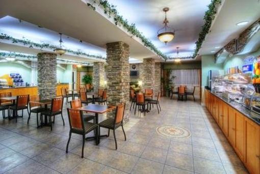 фото отеля Holiday Inn Express Hotel & Suites Carlsbad