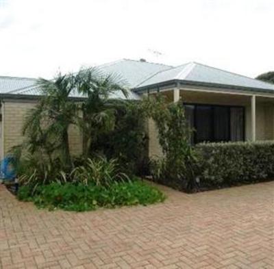 фото отеля Baudins of Busselton