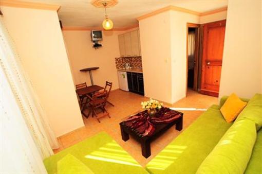 фото отеля Lemon Tree Apart-Hotel