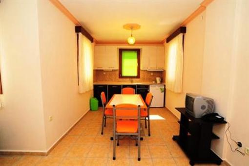 фото отеля Lemon Tree Apart-Hotel