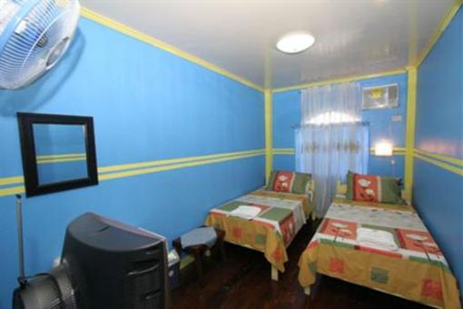 фото отеля Ralph's Pension House Coron