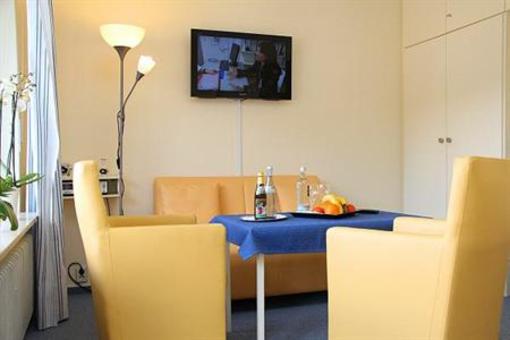фото отеля Hotel Sonnenhof Garni Bad Herrenalb