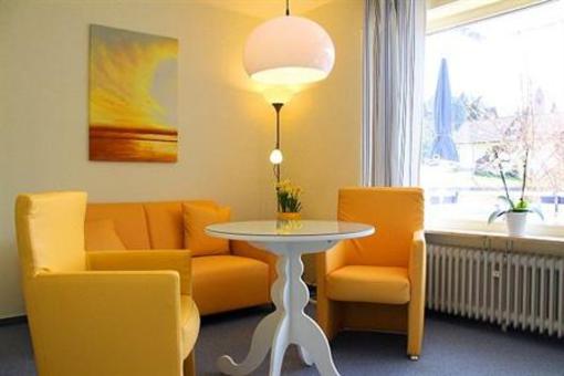 фото отеля Hotel Sonnenhof Garni Bad Herrenalb