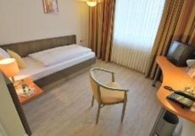 фото отеля Astra Hotel Dusseldorf