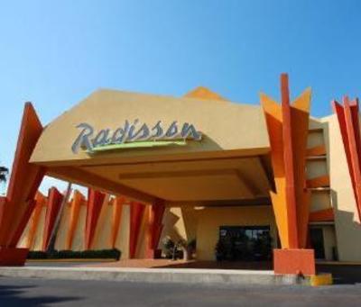 фото отеля Radisson Hotel Baton Rouge
