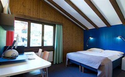 фото отеля Hotel Alpine Lodge Saanen