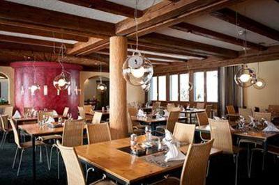 фото отеля Hotel Alpine Lodge Saanen