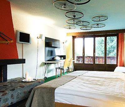 фото отеля Hotel Alpine Lodge Saanen