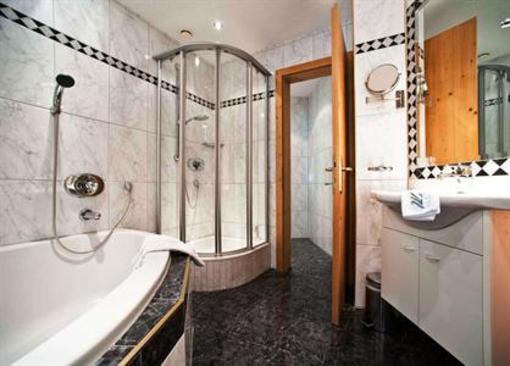 фото отеля Alte Und Neue Muhle Hotel Leutasch
