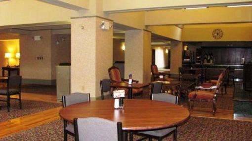фото отеля Holiday Inn Express Cleveland Downtown