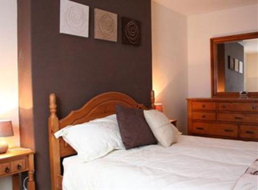 фото отеля Bryncelyn Guest House Llanwrtyd Wells