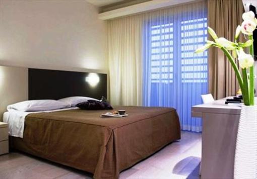 фото отеля Hotel Cube Ravenna