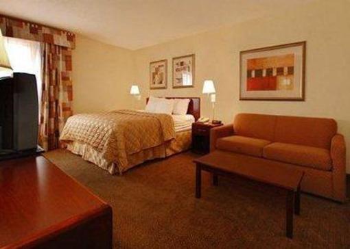 фото отеля Holiday Inn Express Omaha West-90th Street