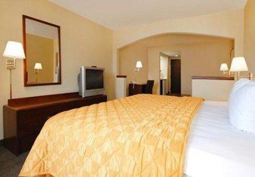 фото отеля Holiday Inn Express Omaha West-90th Street