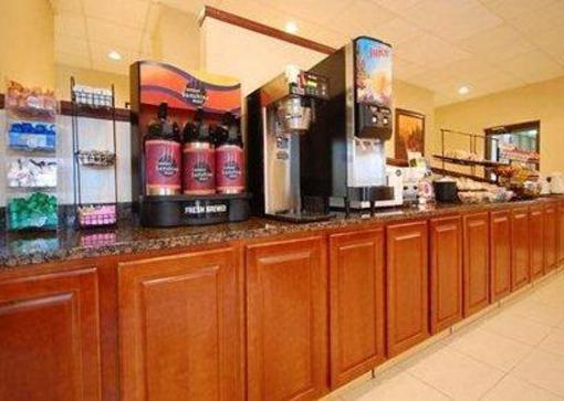 фото отеля Holiday Inn Express Omaha West-90th Street