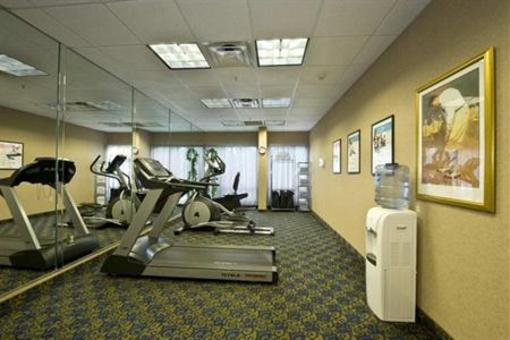 фото отеля Hampton Inn & Suites Atlanta Airport North