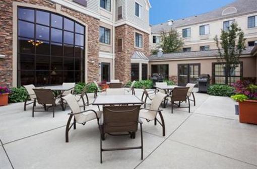 фото отеля Staybridge Suites Eagan-Mall Of America