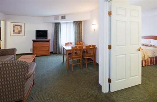фото отеля Staybridge Suites Eagan-Mall Of America