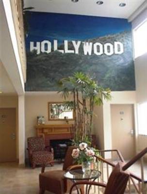 фото отеля Hollywood Orchid Suites