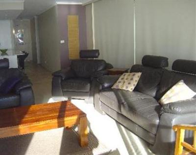 фото отеля Foreshore Apartments Gold Coast