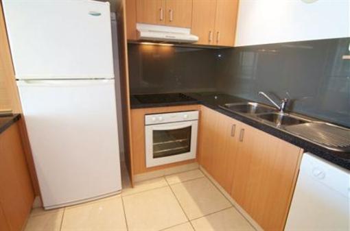 фото отеля Foreshore Apartments Gold Coast