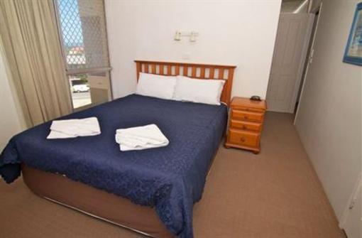 фото отеля Foreshore Apartments Gold Coast