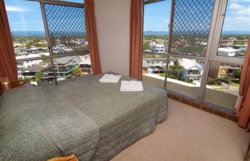 фото отеля Foreshore Apartments Gold Coast