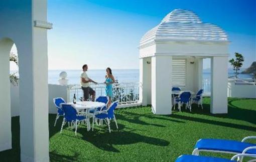 фото отеля Burleigh Mediterranean Resort