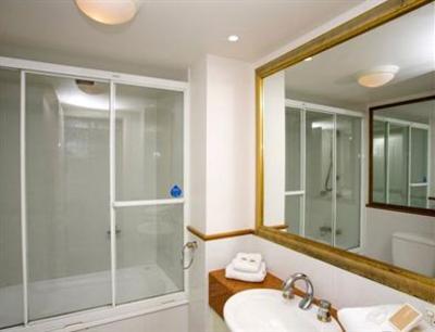 фото отеля Burleigh Mediterranean Resort