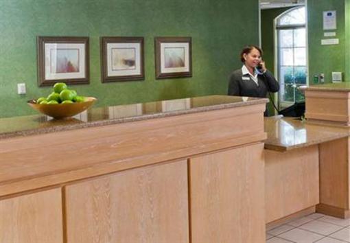 фото отеля Fairfield Inn and Suites Clearwater Bayside