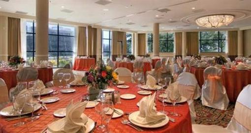 фото отеля Hilton Alexandria Mark Center