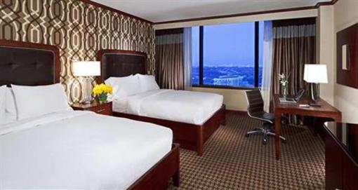 фото отеля Hilton Alexandria Mark Center