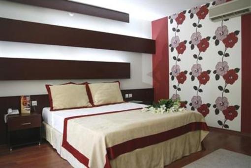 фото отеля Cetinel Tesisleri-Green Club Hotel