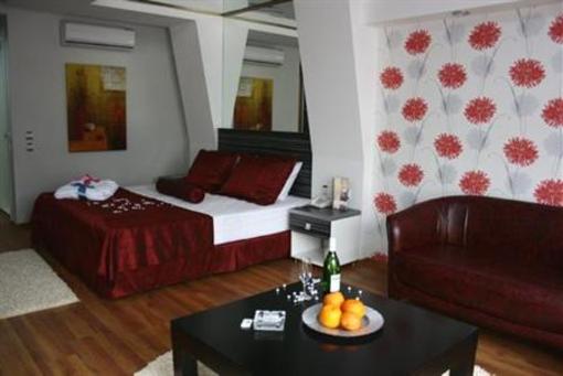 фото отеля Cetinel Tesisleri-Green Club Hotel