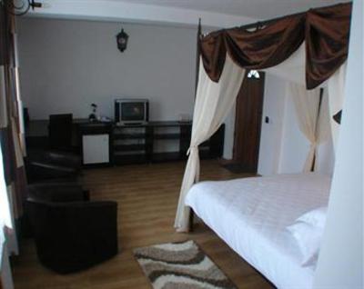 фото отеля Hotel Hanul Fullton
