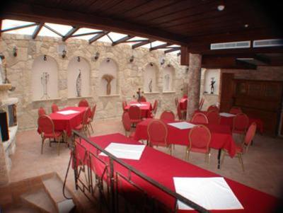 фото отеля Hotel Hanul Fullton