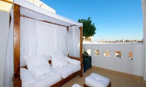 фото отеля Valencia Luxury Cirilo Amoros