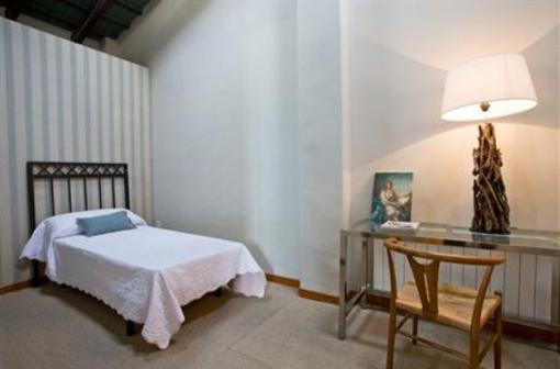 фото отеля Valencia Luxury Cirilo Amoros