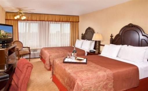 фото отеля Ayres Inn Orange / Disneyland