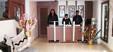 фото отеля Hotel Crestwood Kolkata