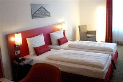 фото отеля Nestor Hotel Neckarsulm