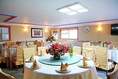 фото отеля Huaicheng Hotel