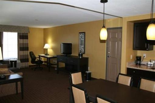 фото отеля Hampton Inn Holland